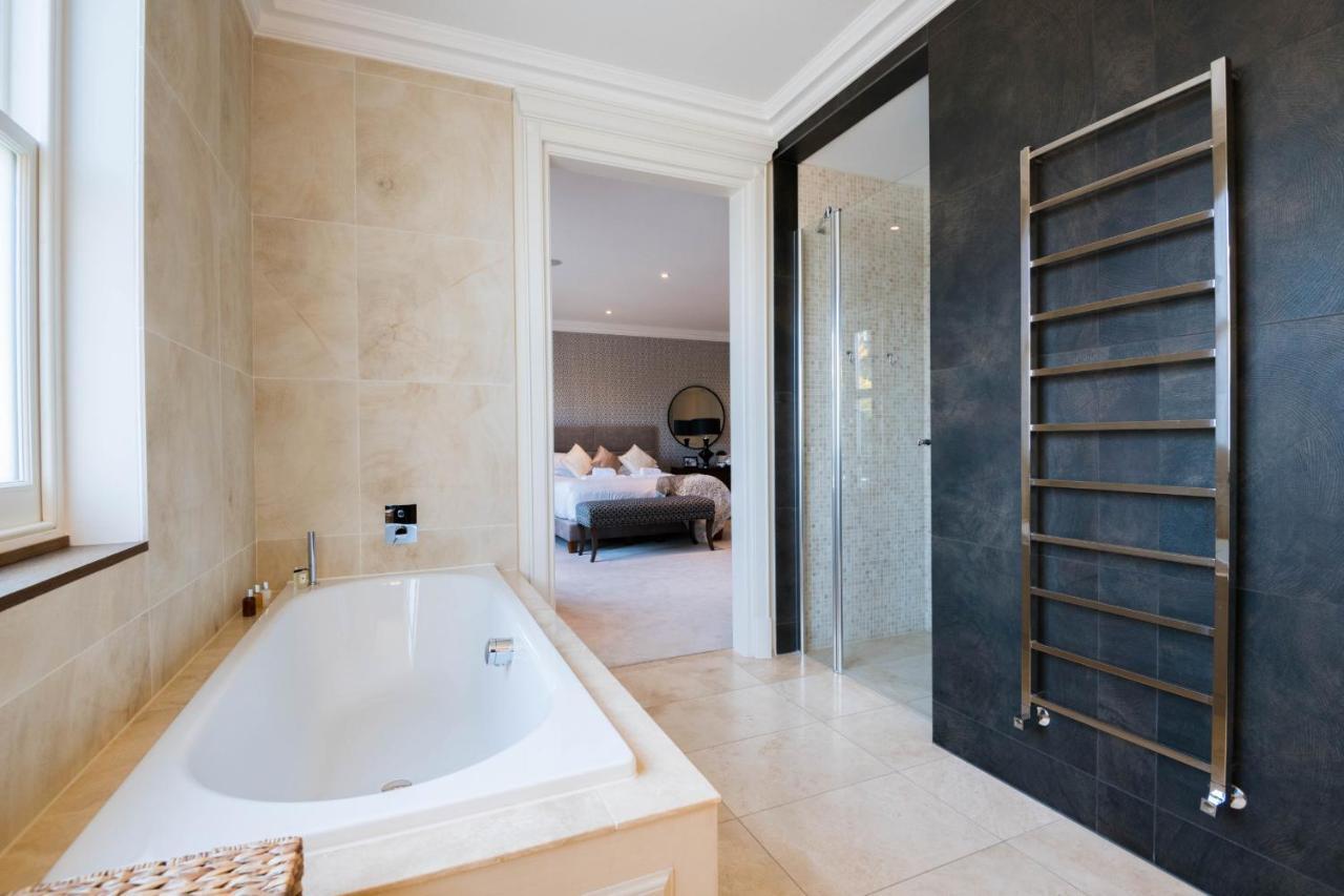 Breathtaking Putney Home With Gorgeous Garden Richmond  Exteriér fotografie