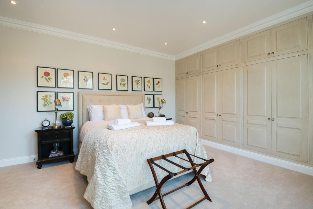 Breathtaking Putney Home With Gorgeous Garden Richmond  Exteriér fotografie