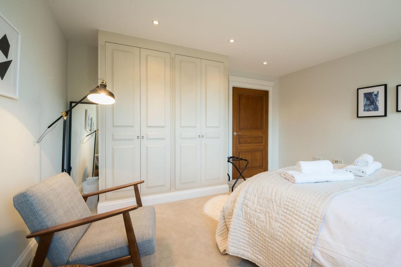 Breathtaking Putney Home With Gorgeous Garden Richmond  Exteriér fotografie